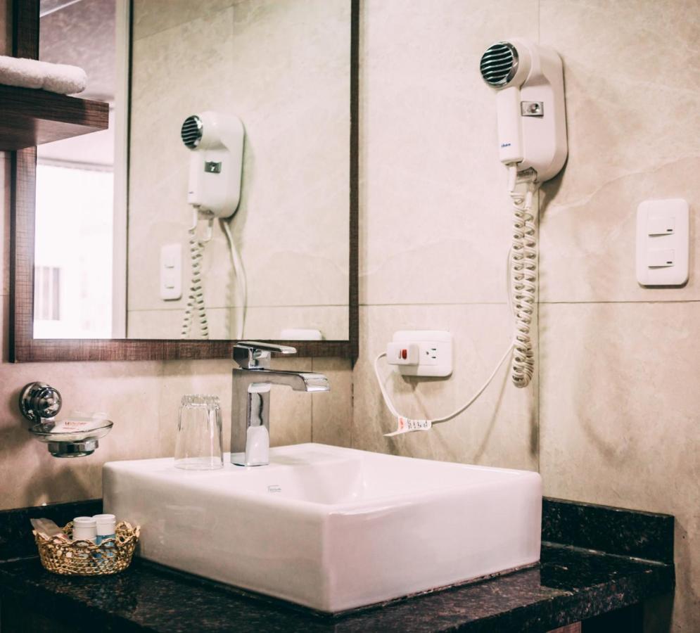 Aparthotel Walther Quito Kültér fotó